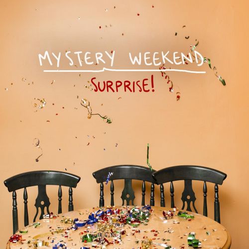 Mystery Weekend - Surprise! (2017)