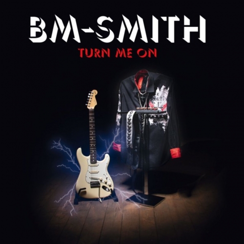 Bm-Smith - Turn Me On (2022)